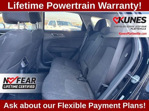 Used 2025 Kia Sportage LX image 23