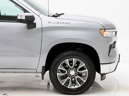 Used 2024 Chevrolet Silverado 1500 LT image 4