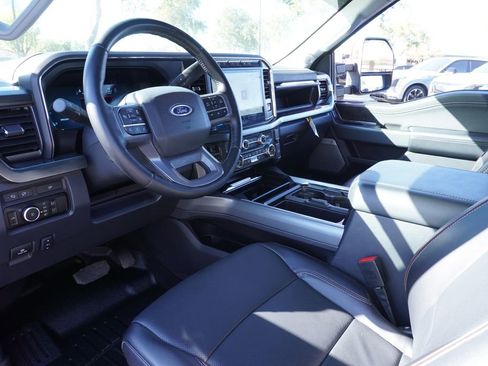 Used 2023 Ford F250 Lariat w/ Lariat Ultimate Package image 18