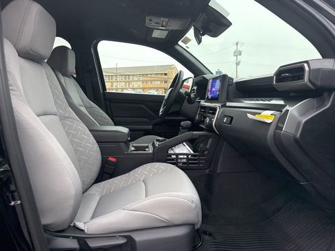 New 2025 Toyota Tacoma SR5 image 6