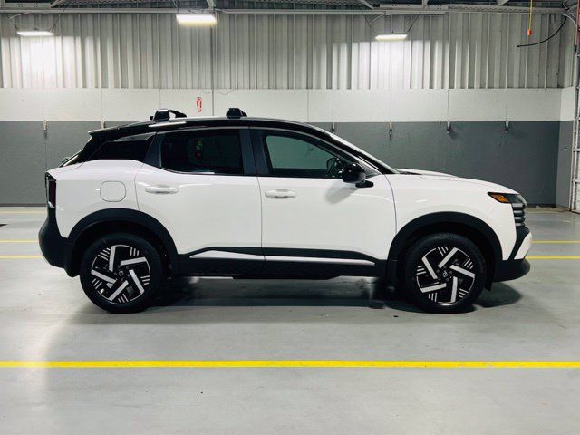 New 2026 Nissan Kicks SV w/ Interior Electronics Package FWD image 17