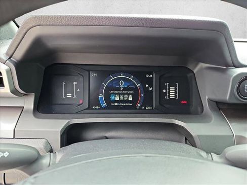 Used 2025 Toyota Tacoma SR5 AWD/4WD image 11