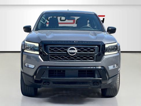 Used 2023 Nissan Frontier SV w/ Midnight Edition Package AWD/4WD image 2