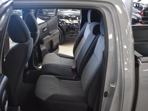 Used 2021 Toyota Tacoma TRD Sport w/ Technology Package image 52