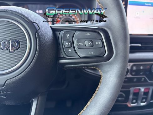 Used 2024 Jeep Wrangler Sport AWD/4WD image 28
