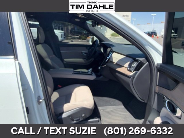 Used 2025 Volvo XC90 B6 Plus w/ Protection Package Premier AWD/4WD image 16