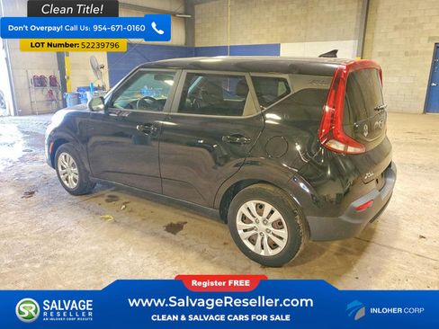 Used 2020 Kia Soul LX FWD image 3