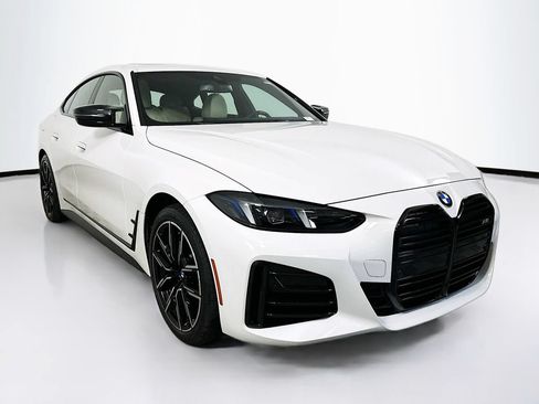 Used 2025 BMW 440i xDrive w/ Premium Package AWD/4WD image 2