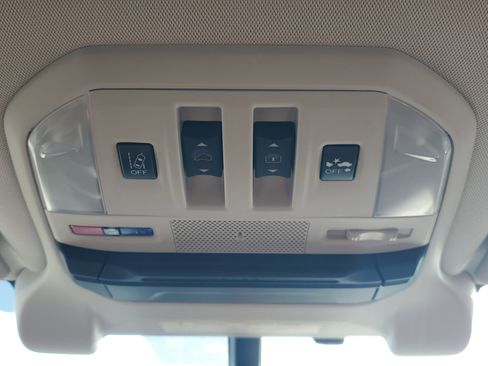 Used 2020 Subaru Ascent Touring w/ Popular Package #2A image 41