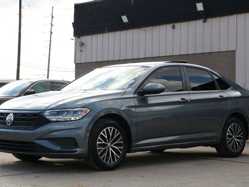 Used 2021 Volkswagen Jetta SE image 13