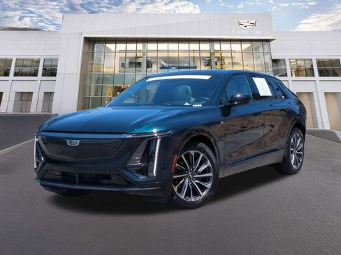Certified 2024 Cadillac Lyriq Sport AWD/4WD image 1