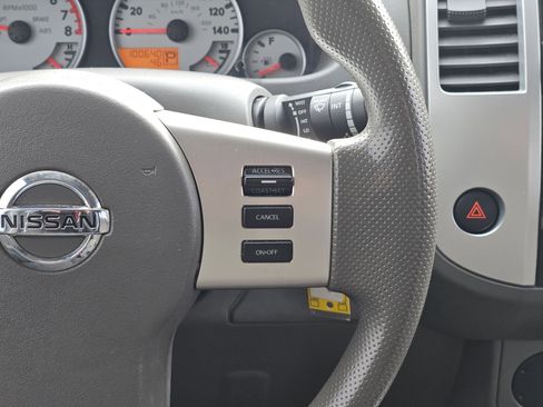 Used 2016 Nissan Frontier Desert Runner image 21