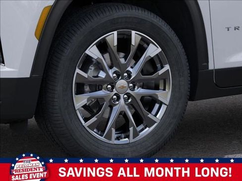 New 2026 Chevrolet Traverse LT w/ Sun and Wheel Package image 9