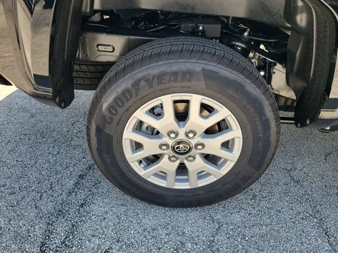 New 2026 Toyota Tacoma SR5 AWD/4WD image 31