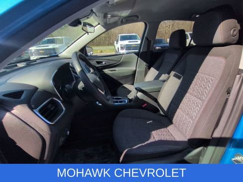 Used 2024 Chevrolet Equinox LT image 10