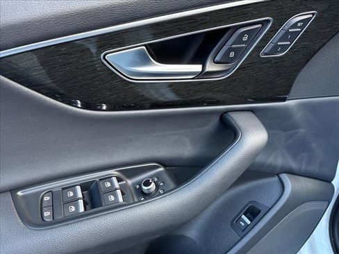 Used 2022 Audi Q7 2.0T Premium image 21