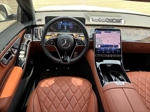 Used 2023 Mercedes-Benz S 580 4MATIC Sedan image 19