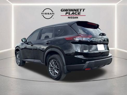 New 2026 Nissan Rogue S image 7