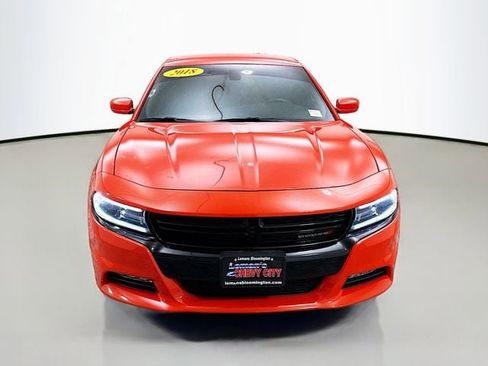 Used 2018 Dodge Charger R/T image 2