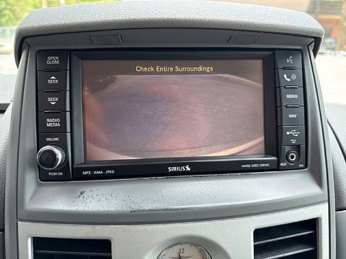 Used 2008 Chrysler Town & Country Limited w/ Entertainment Group #3 image 24