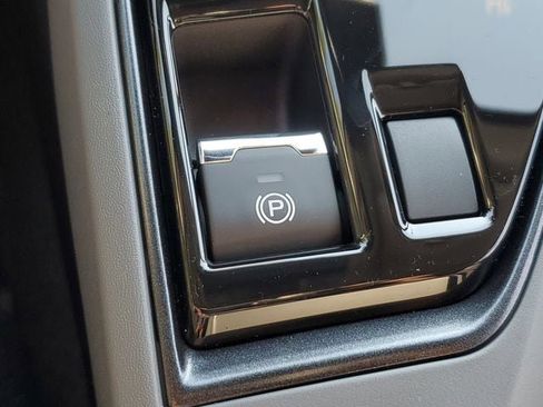 New 2025 Subaru Crosstrek 2.5i Limited w/ Popular Package #4A image 30