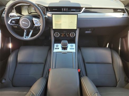 Used 2026 Jaguar F-PACE R-Dynamic S image 25