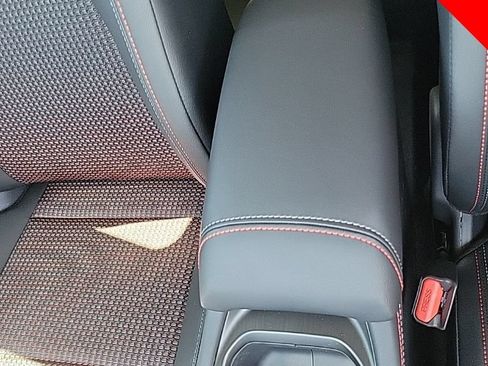 New 2025 Nissan Kicks SR w/ SR Premium Package FWD image 30