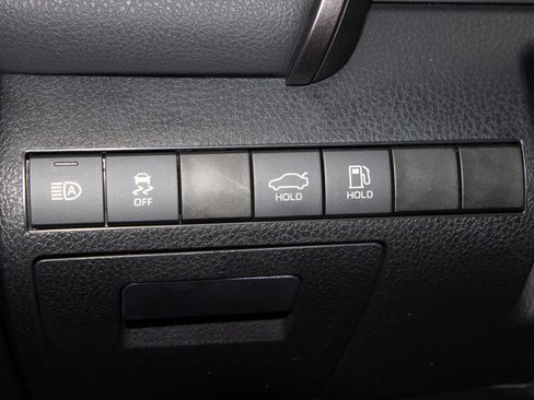 Used 2023 Toyota Camry SE image 24