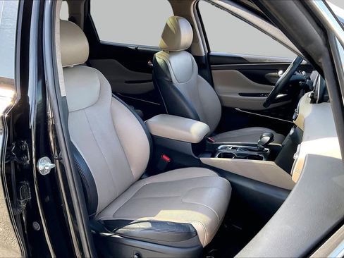 Used 2020 Hyundai Santa Fe Limited FWD image 9