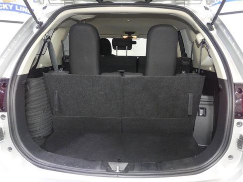 Used 2020 Mitsubishi Outlander SE image 9