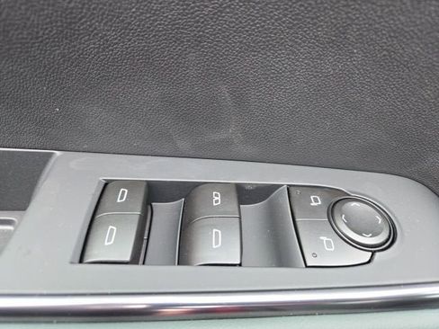 New 2026 GMC Acadia AT4 w/ LPO, Floor Liner Package image 21