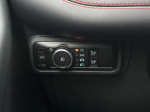 New 2026 Ford Explorer ST-Line w/ ST-Line Street Pack image 28