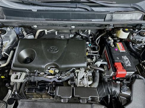 Used 2020 Toyota RAV4 XLE w/ Convenience Package image 34