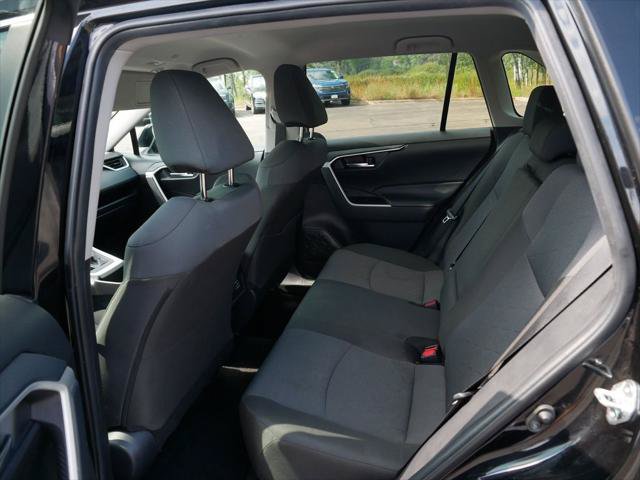 Certified 2025 Toyota RAV4 XLE AWD/4WD image 11