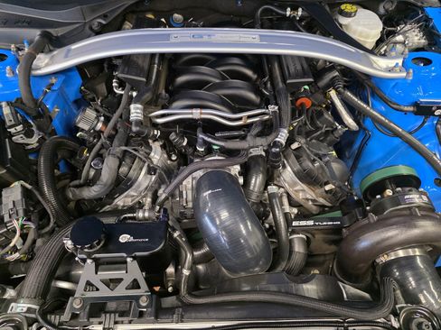 Used 2022 Ford Mustang GT Premium w/ Equipment Group 401A RWD image 37