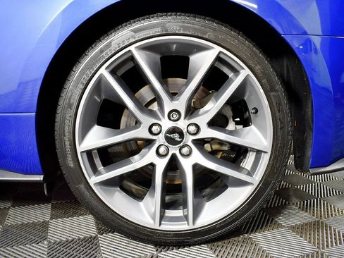 Used 2017 Ford Mustang GT Premium w/ Equipment Group 401A image 19