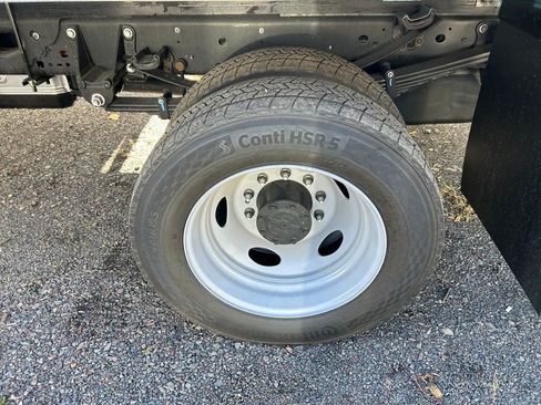 New 2025 Ford F550 XL image 26