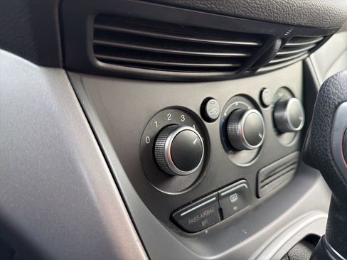 Used 2014 Ford Escape SE image 32