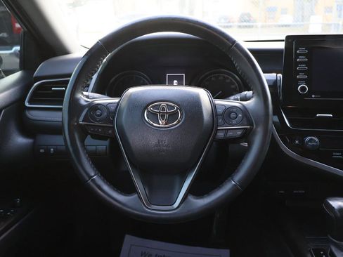 Used 2023 Toyota Camry SE w/ Convenience Package FWD image 11