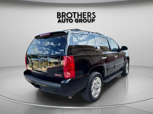 Used 2012 GMC Yukon SLT w/ SLT-2 Equipment Package RWD image 12