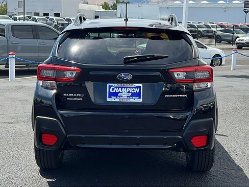 Used 2023 Subaru Crosstrek 2.0i AWD/4WD image 6