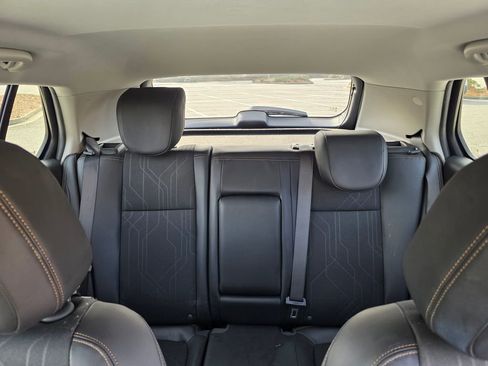 Used 2022 Chevrolet Trax LT w/ Driver Confidence Package image 24