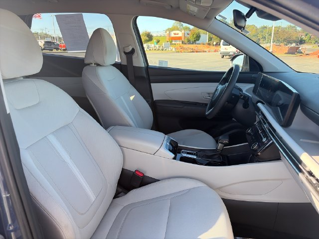 Used 2025 Hyundai Tucson SEL AWD/4WD image 12