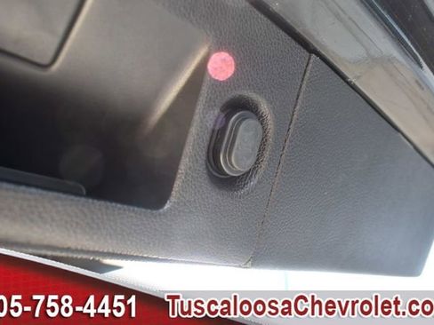 Certified 2016 Chevrolet Suburban LTZ RWD image 9