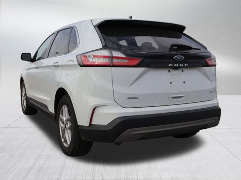 Used 2023 Ford Edge SEL image 5