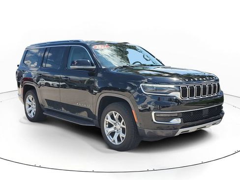 Used 2022 Jeep Wagoneer Series II AWD/4WD image 1
