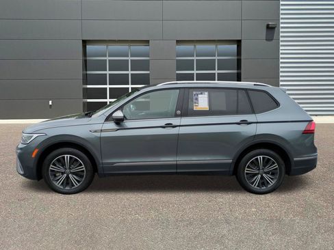 Used 2024 Volkswagen Tiguan Wolfsburg Edition AWD/4WD image 4