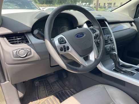 Used 2013 Ford Edge SEL FWD image 8