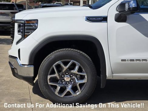 New 2026 GMC Sierra 1500 SLT w/ SLT Convenience Package RWD image 5