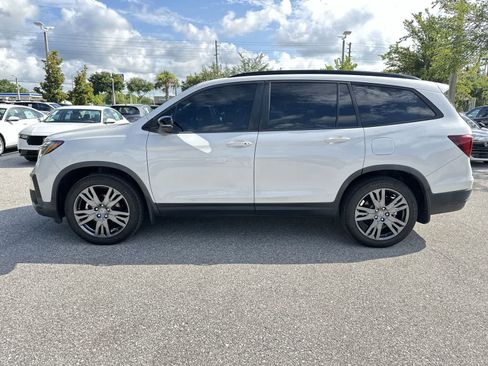 Used 2022 Honda Pilot Sport image 3